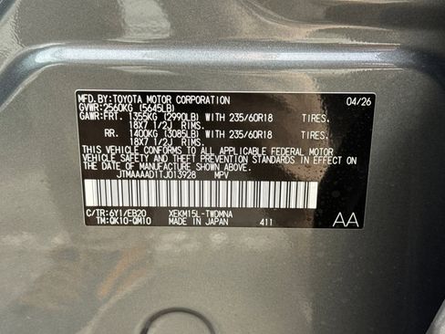 New 2026 Toyota C-HR AWD/4WD image 33