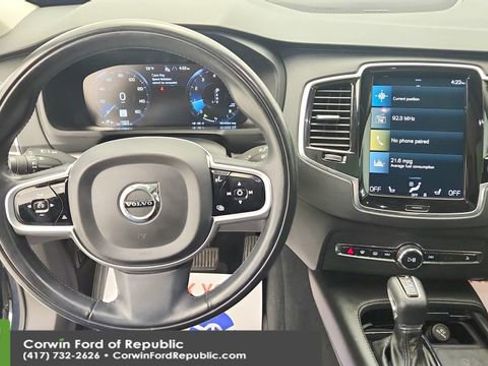 Used 2021 Volvo XC90 T5 Momentum w/ Advanced Package image 14