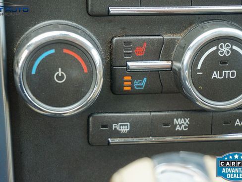 Used 2010 Lincoln MKS AWD image 31