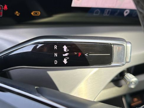 New 2026 Cadillac Vistiq Sport AWD/4WD image 29