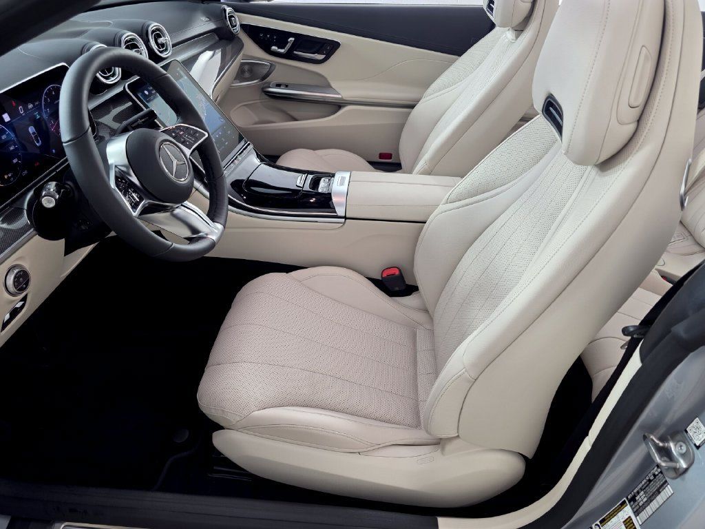 New 2027 Mercedes-Benz CLE 300 4MATIC Cabriolet image 10