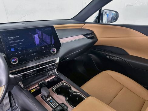 Certified 2025 Lexus RX 350 Premium w/ Convenience Package AWD/4WD image 23