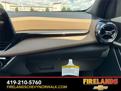 New 2025 Chevrolet Equinox ACTIV image 51