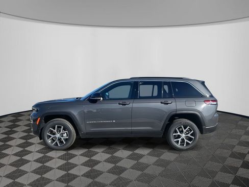 New 2025 Jeep Grand Cherokee Limited image 2
