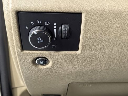 Used 2020 Jeep Grand Cherokee Summit w/ Platinum Series Group image 15