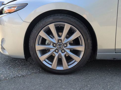 Used 2020 MAZDA MAZDA3 Sedan w/ Select Package FWD image 27