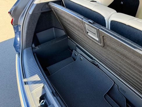 Used 2025 Acura MDX SH-AWD image 20