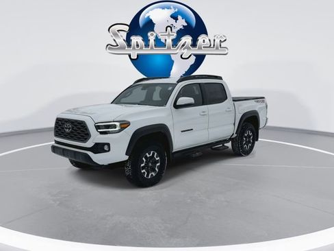 Used 2023 Toyota Tacoma TRD Off-Road image 5