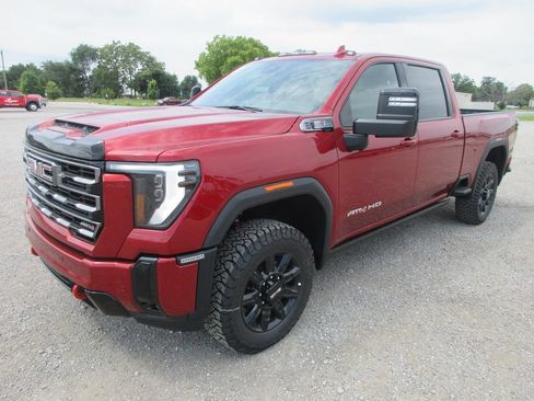 New 2026 GMC Sierra 2500 AT4 w/ AT4 Premium Plus Package AWD/4WD image 10