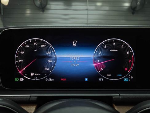 Used 2024 Mercedes-Benz GLE 350 4MATIC image 25