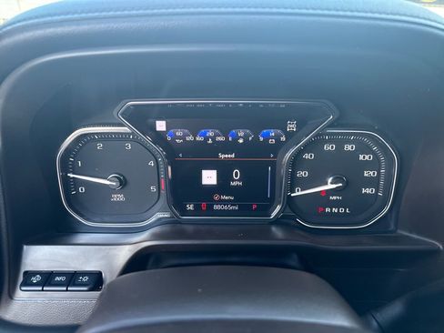 Used 2021 GMC Sierra 2500 Denali w/ Denali Black Diamond Edition image 19