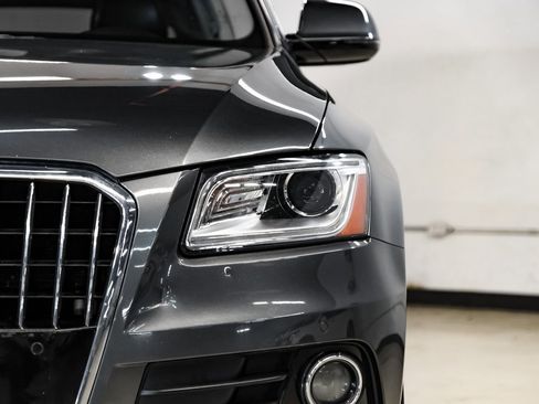 Used 2017 Audi Q5 2.0T Premium Plus w/ Technology Package image 59