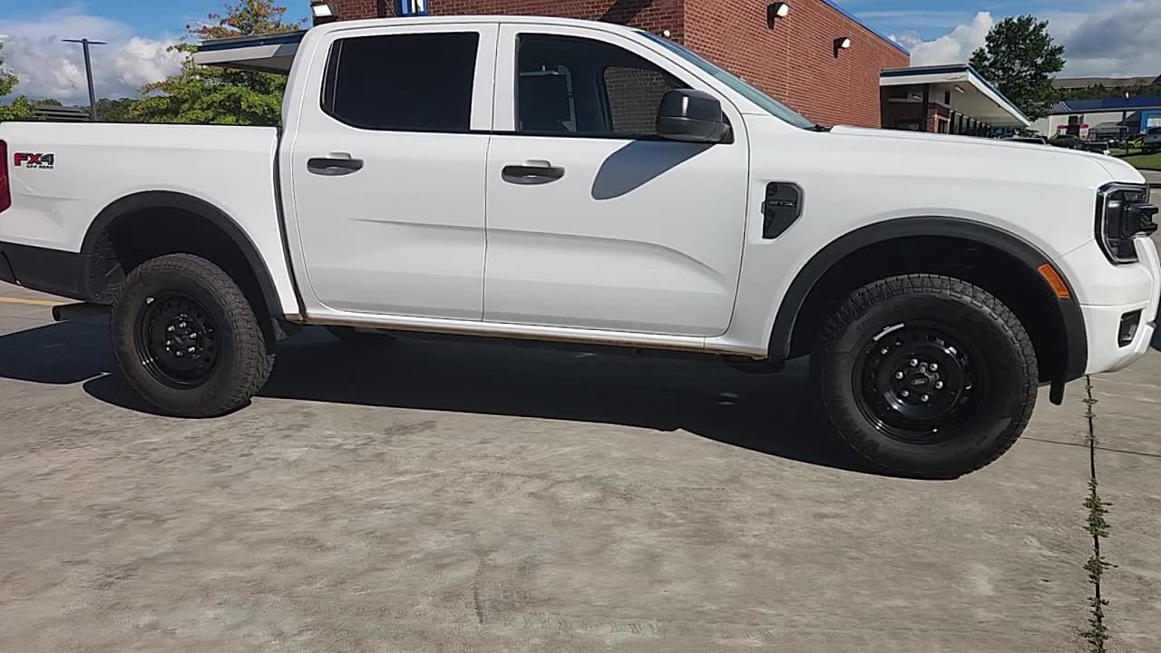 Used 2026 Ford Ranger XL w/ FX4 Off-Road Package AWD/4WD image 6