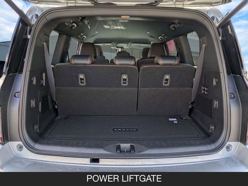 New 2026 Nissan Armada SL image 32