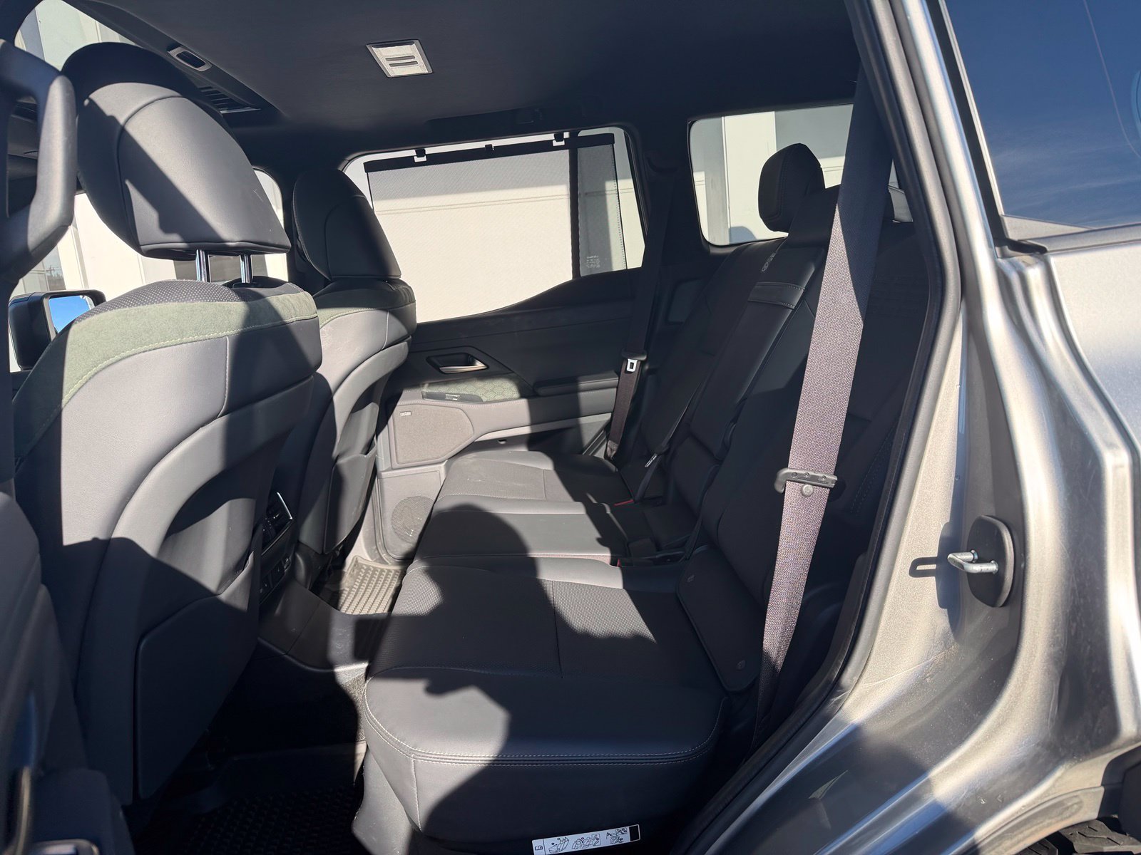 Used 2024 Lexus GX 550 AWD/4WD image 18