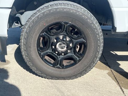 Used 2024 Ford F250 XL w/ STX Appearance Package image 24