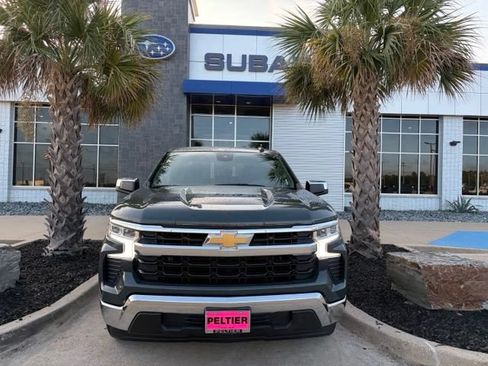Used 2025 Chevrolet Silverado 1500 LT RWD image 2