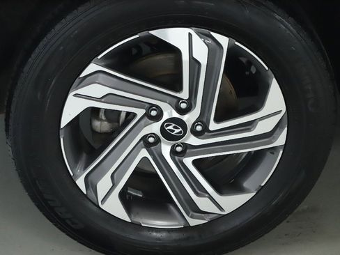 Used 2023 Hyundai Santa Fe SEL image 12