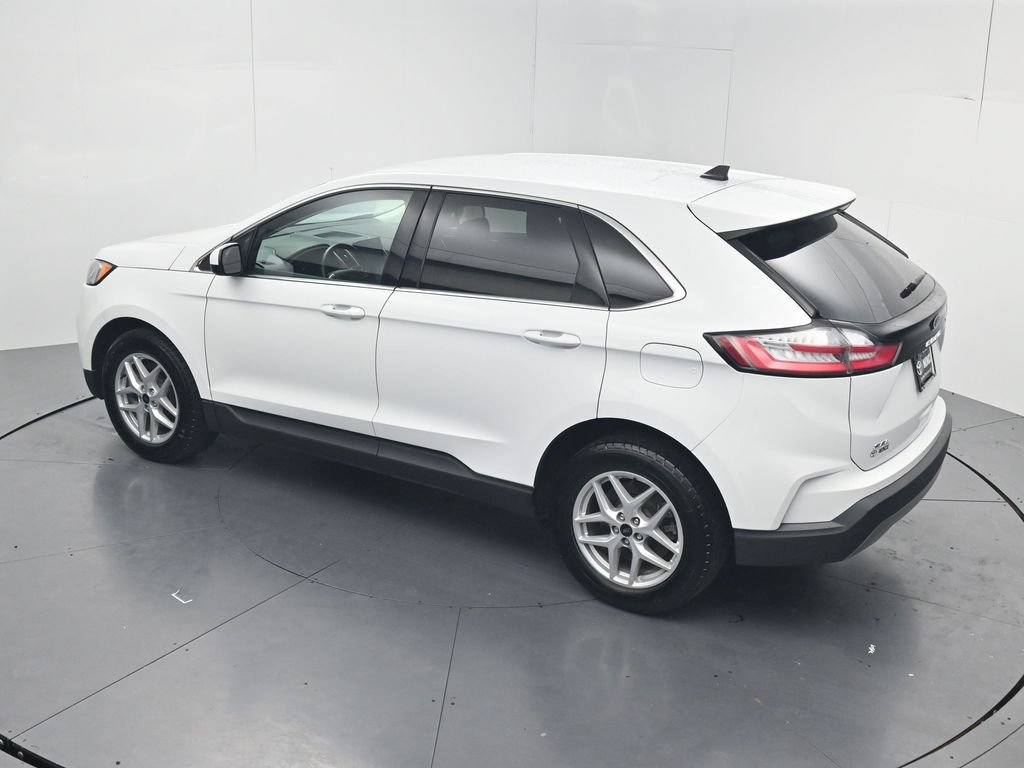 Used 2024 Ford Edge SEL AWD/4WD image 45