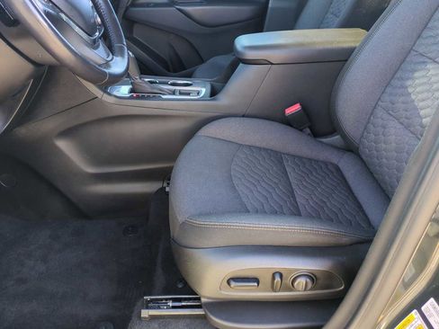Used 2020 Chevrolet Equinox LT image 19