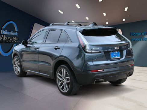 Used 2021 Cadillac XT4 Sport w/ Cold Weather Package FWD image 6