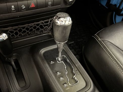 Used 2017 Jeep Wrangler Unlimited Sport image 21