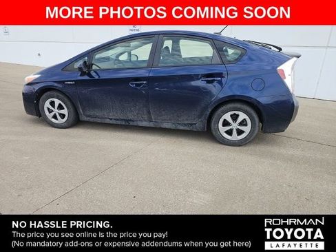 Used 2015 Toyota Prius Three w/ Solar Roof Package image 4