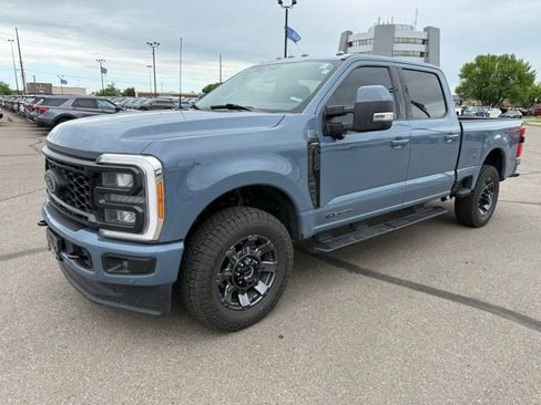 Used 2023 Ford F250 Lariat w/ Lariat Ultimate Package AWD/4WD image 5