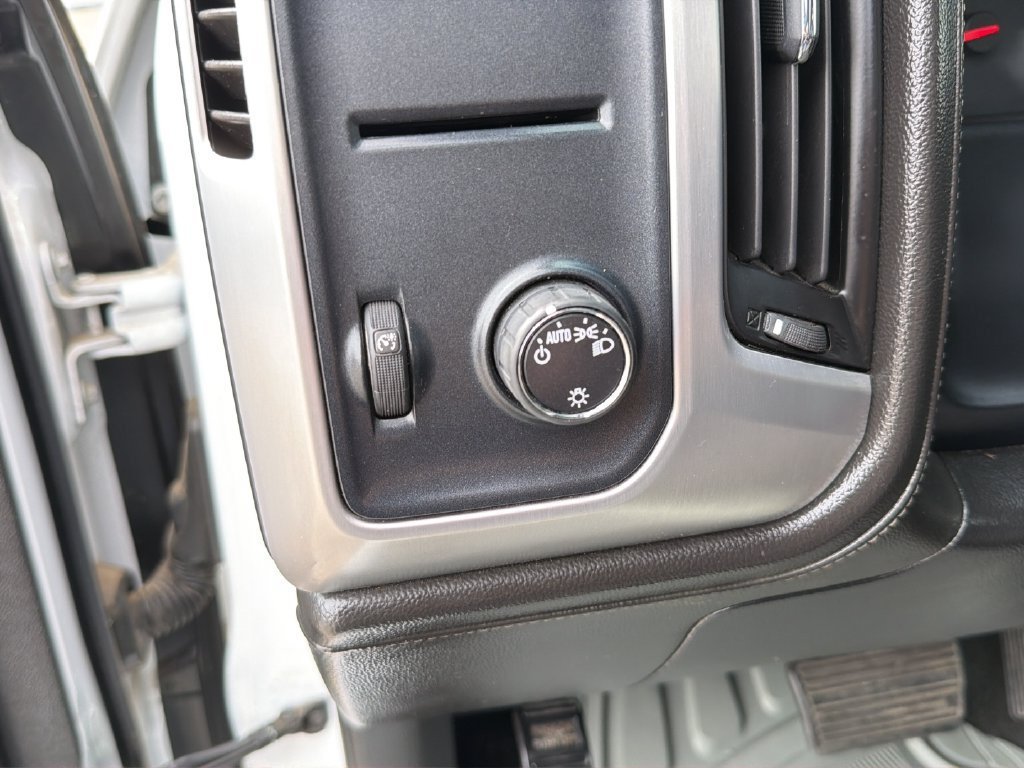 Used 2014 GMC Sierra 1500 SLE w/ SLE Convenience Package RWD image 17