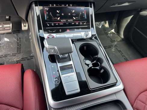 New 2026 Audi SQ8 Prestige AWD/4WD image 25