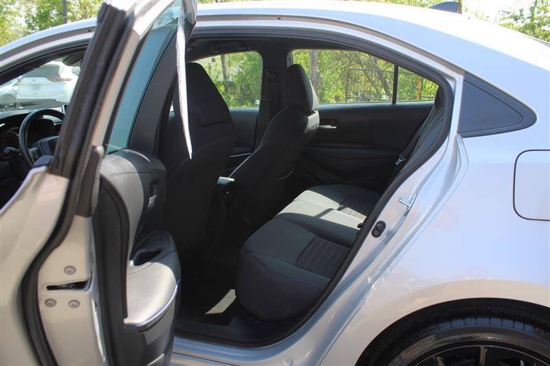 Used 2021 Toyota Corolla SE w/ Carpet Mat Package (TMS) FWD image 21
