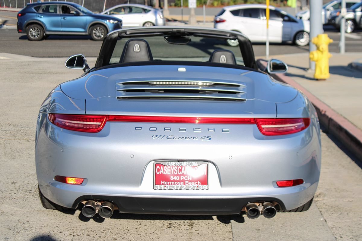 Used 2016 Porsche 911 Carrera 4S w/ Sport Chrono Package AWD/4WD image 4