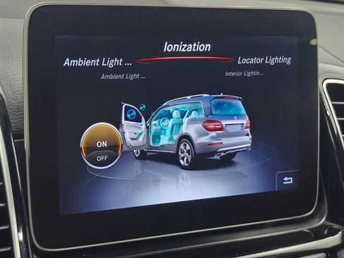 Used 2018 Mercedes-Benz GLS 550 4MATIC image 56