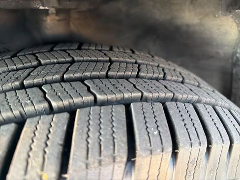 Used 2017 Honda CR-V EX image 27