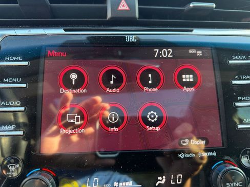 Used 2019 Toyota Camry XSE w/ Driver Assist Package FWD image 11