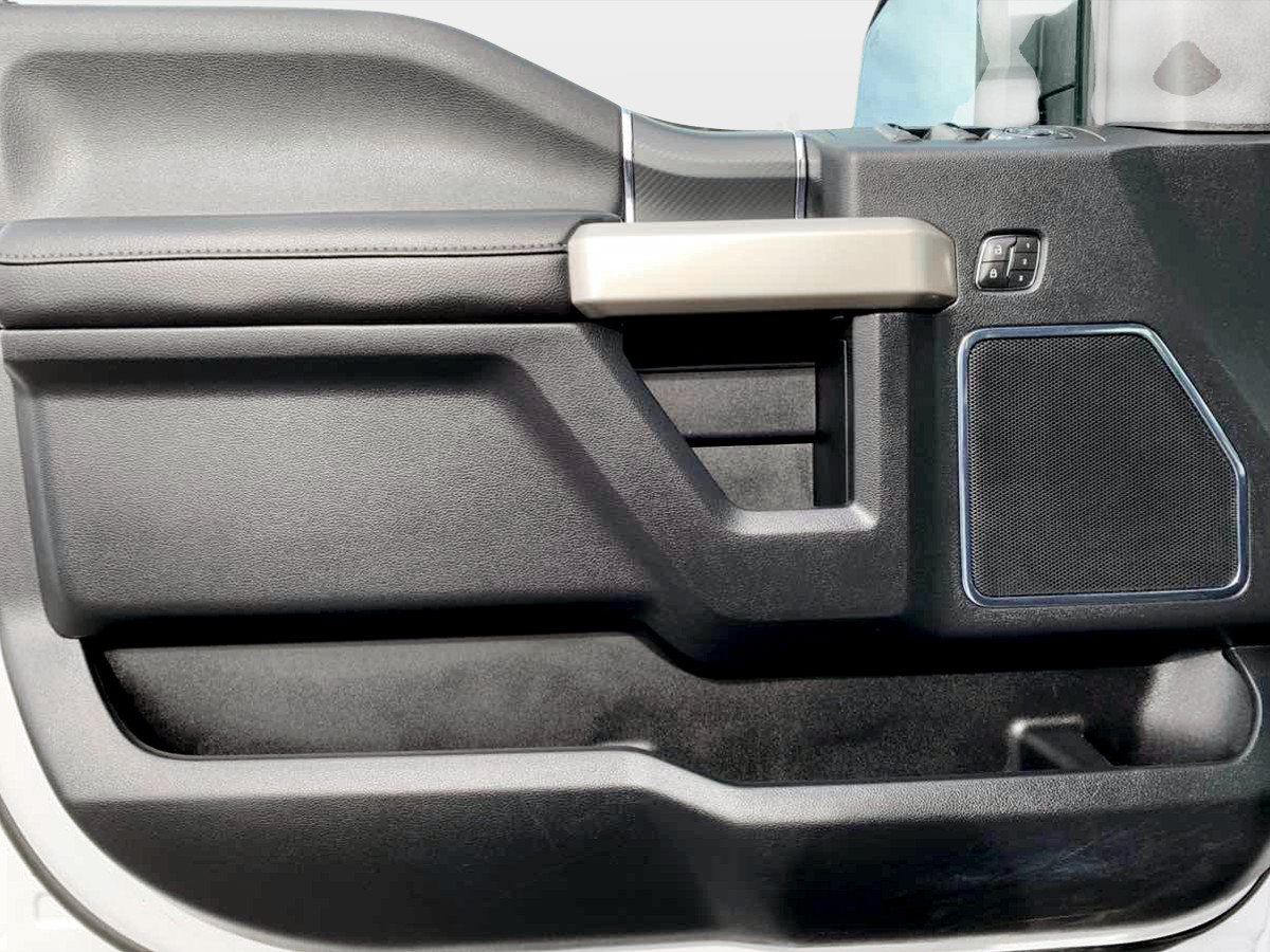 Used 2019 Ford F150 Lariat w/ Equipment Group 502A Luxury AWD/4WD image 15