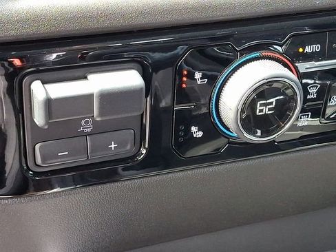 Used 2024 Chevrolet Silverado 1500 RST w/ Convenience Package II image 20