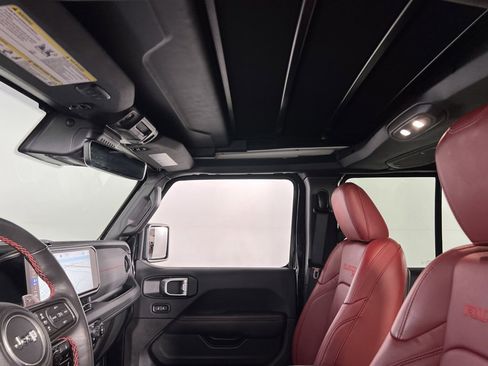 Used 2024 Jeep Wrangler Unlimited Rubicon 392 image 26