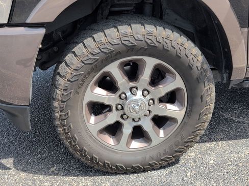 Used 2020 RAM 2500 Limited image 11