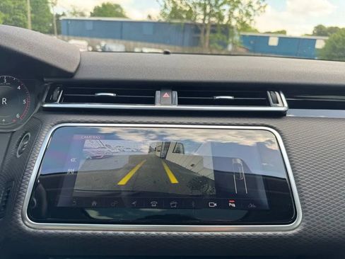 Used 2019 Land Rover Range Rover Velar S AWD/4WD image 10