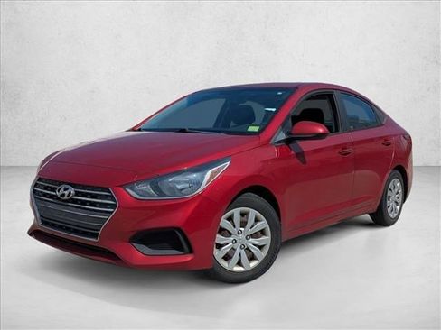 Used 2018 Hyundai Accent SE image 1