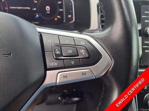 Used 2020 Volkswagen Atlas Cross Sport SEL Premium AWD/4WD image 22