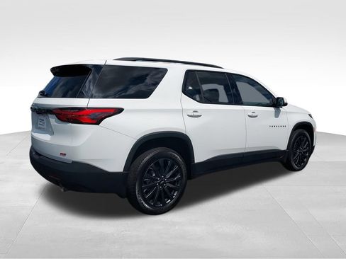 Used 2023 Chevrolet Traverse RS AWD/4WD image 8