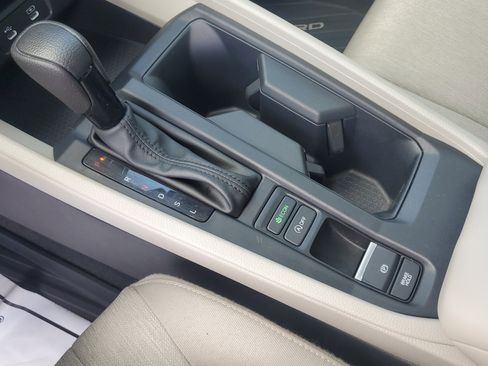 Used 2023 Honda Accord EX image 28