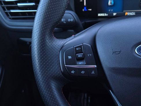Used 2025 Ford Escape ST-Line FWD image 20