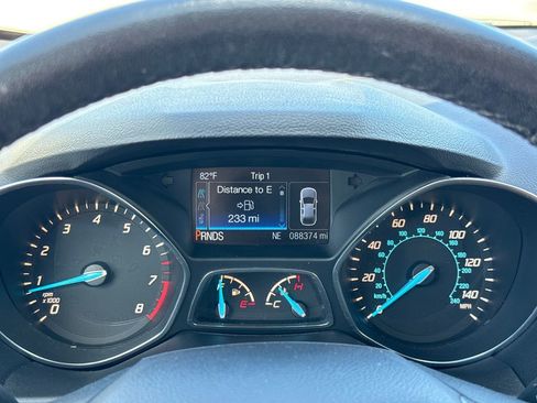 Used 2016 Ford Escape Titanium image 17