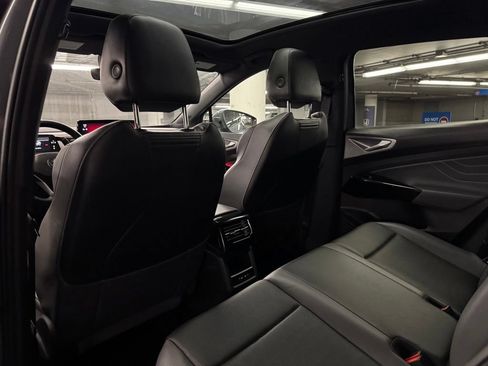 Certified 2023 Volkswagen ID.4 Pro S AWD/4WD image 23