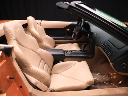 Used 1994 Chevrolet Corvette Convertible RWD image 83