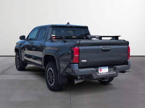 Certified 2025 Toyota Tacoma TRD Off-Road w/ TRD Off Road Upgrade Package AWD/4WD image 4