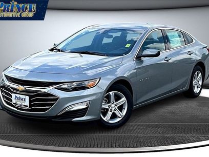 New 2025 Chevrolet Malibu LS w/ Driver Confidence Package